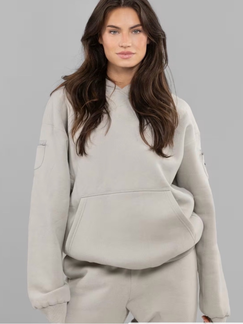Cmfrt Travel Essential Hoodie - stone